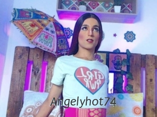 Angelyhot74