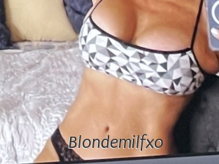 Blondemilfxo