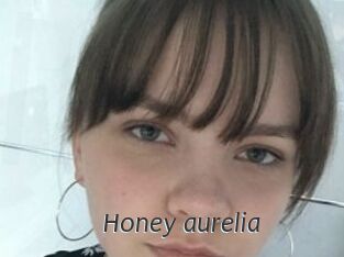 Honey_aurelia