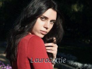 Laura_Cuttie