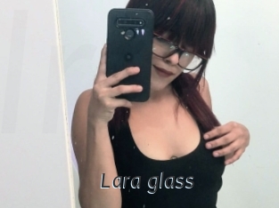 Lara_glass