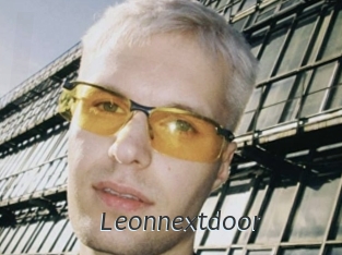 Leonnextdoor