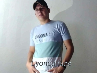 Lyoncuriuos