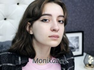MonikaDan