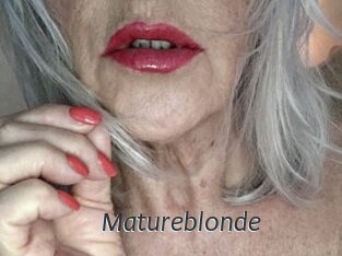 Matureblonde