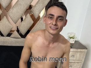 Robin_moon