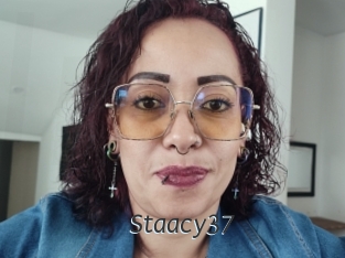 Staacy37