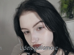 Udelegallamore